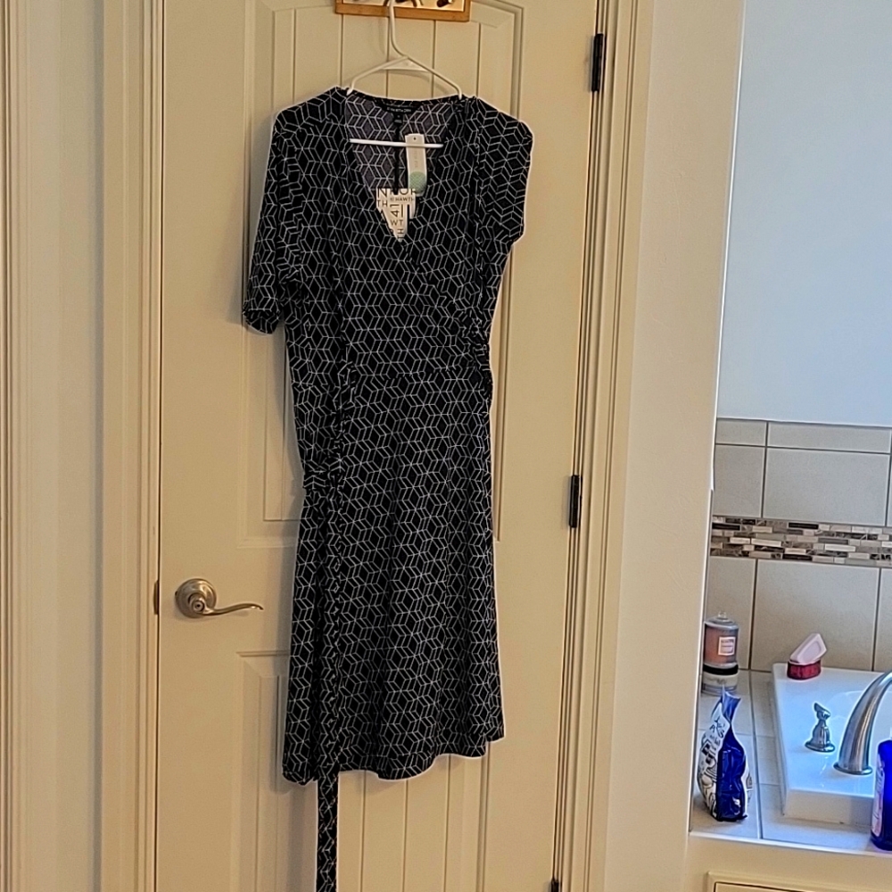 Navy dress 1X